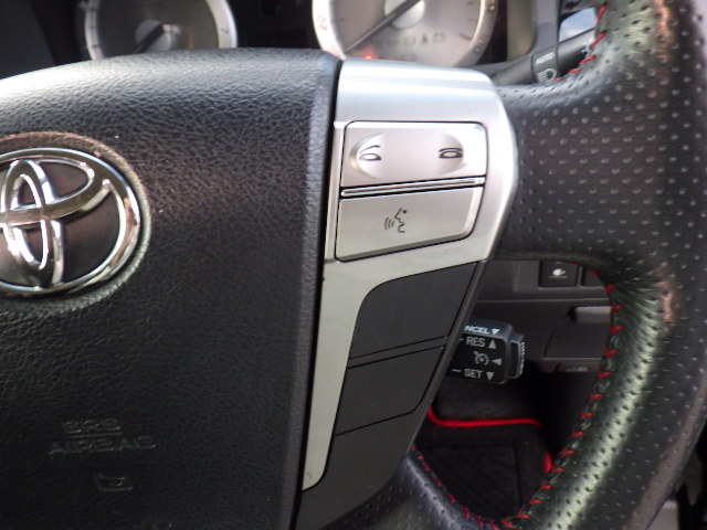 2012 TOYOTA ALPHARD